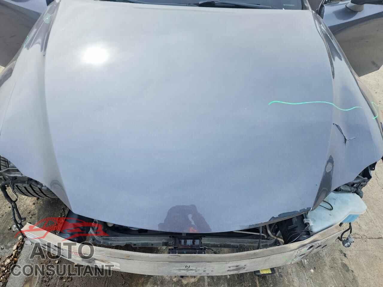 LEXUS IS 2014 - JTHBE1D23E5004919