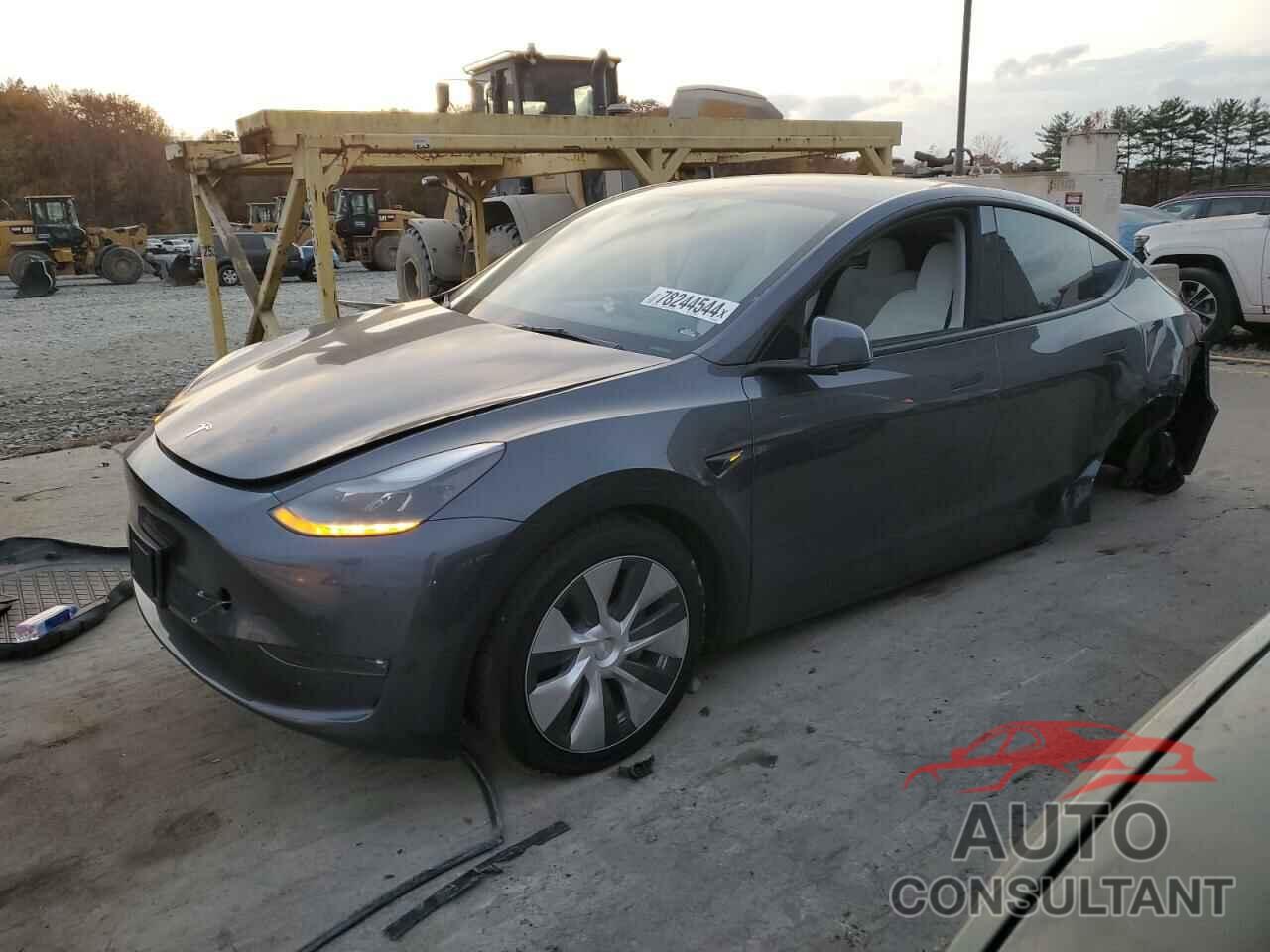 TESLA MODEL Y 2023 - 7SAYGDED8PF945214