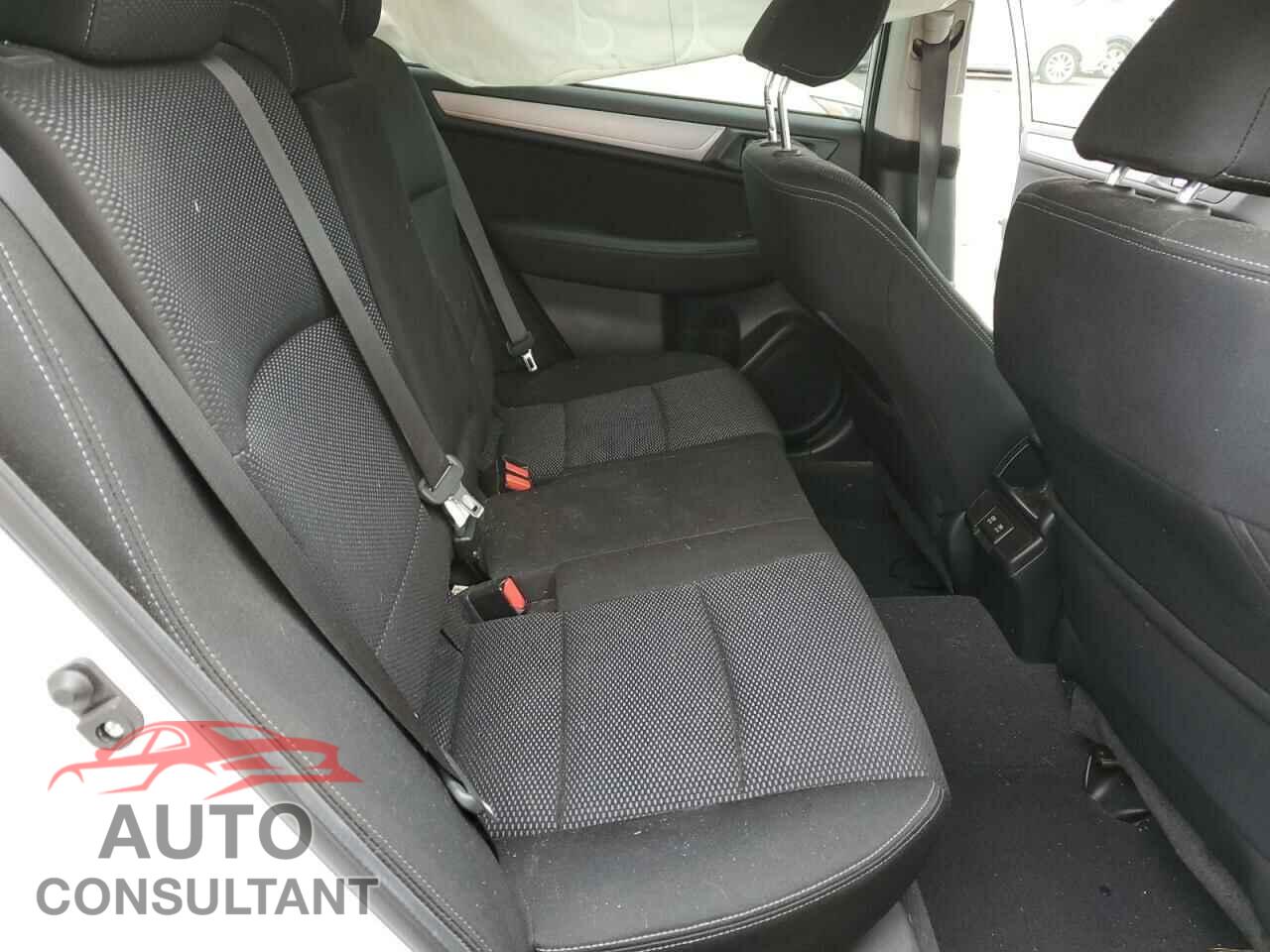 SUBARU OUTBACK 2019 - 4S4BSAFC2K3318810