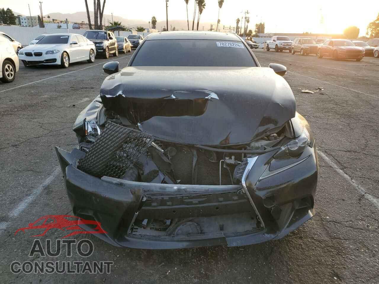 LEXUS IS 2015 - JTHBF1D22F5054838