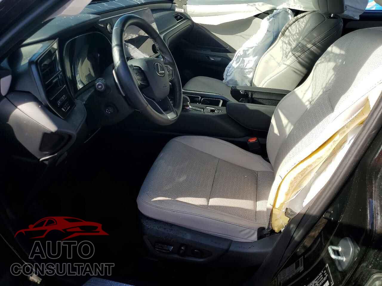 LEXUS UNKNOWN 2025 - 5TDAAAA62SS013794