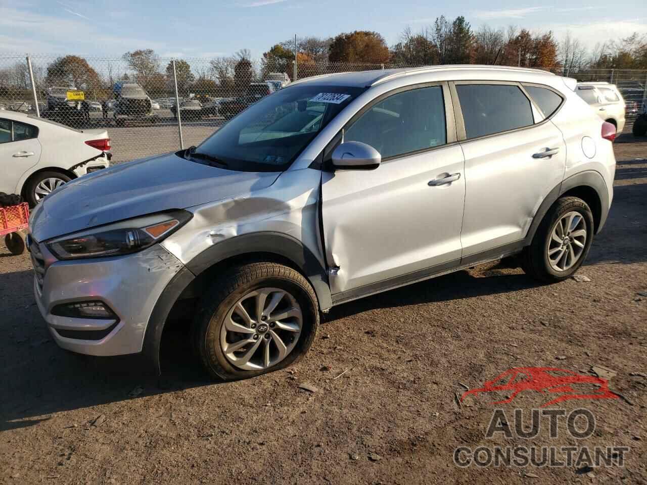 HYUNDAI TUCSON 2017 - KM8J3CA49HU320755