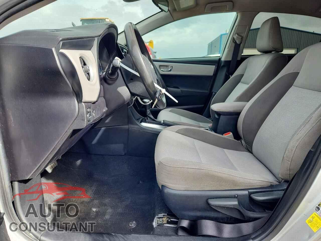 TOYOTA COROLLA 2017 - 2T1BURHE8HC797827