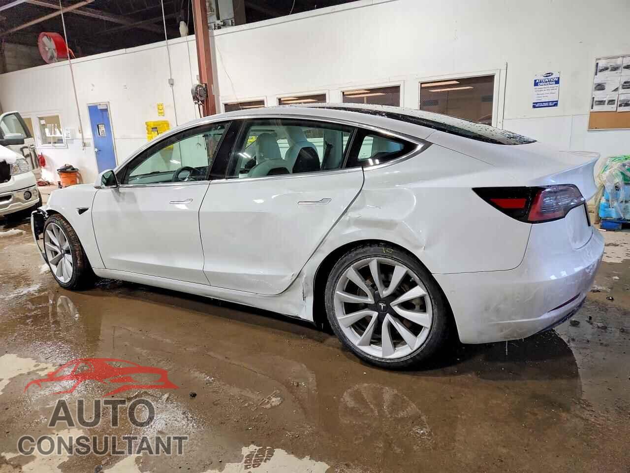 TESLA MODEL 3 2020 - 5YJ3E1EB6LF622607