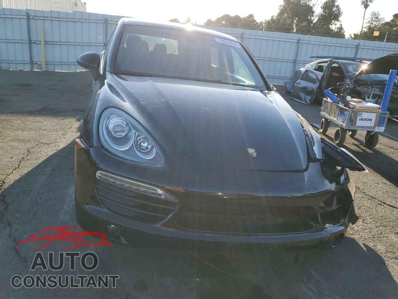 PORSCHE CAYENNE 2012 - WP1AA2A26CLA10272
