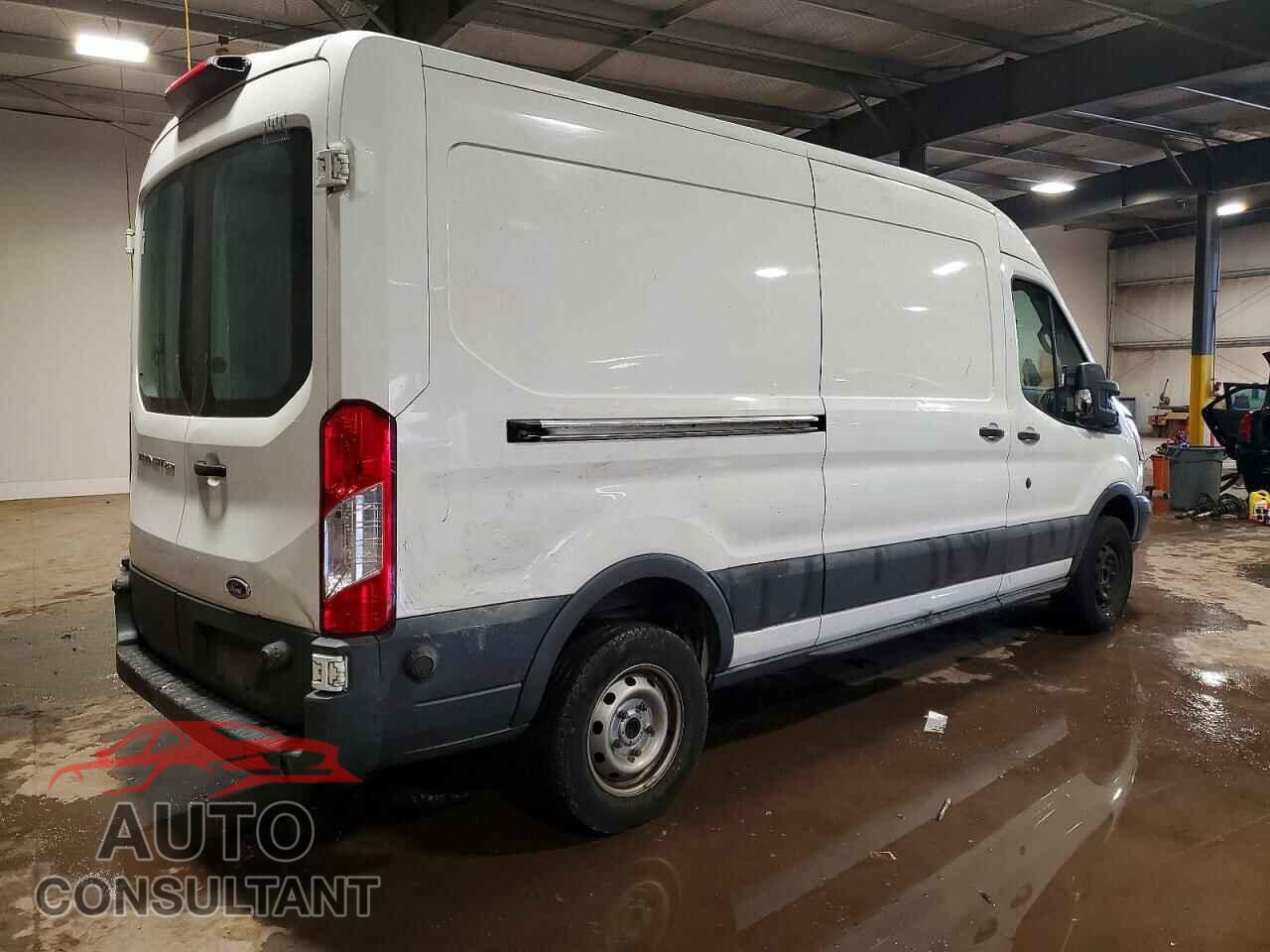 FORD TRANSIT 2018 - 1FTYR2CM9JKA61176