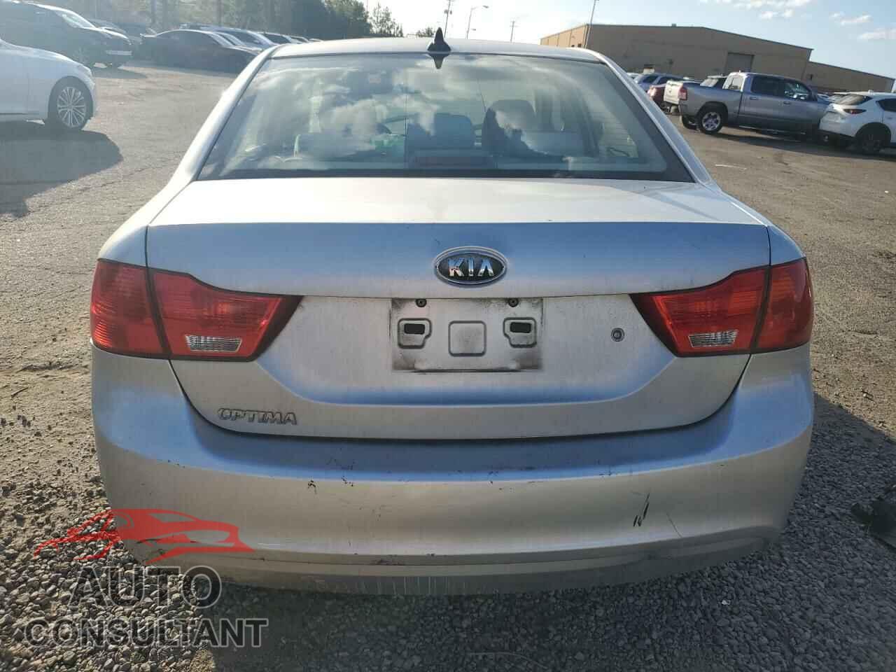 KIA OPTIMA 2010 - KNAGG4A81A5443331