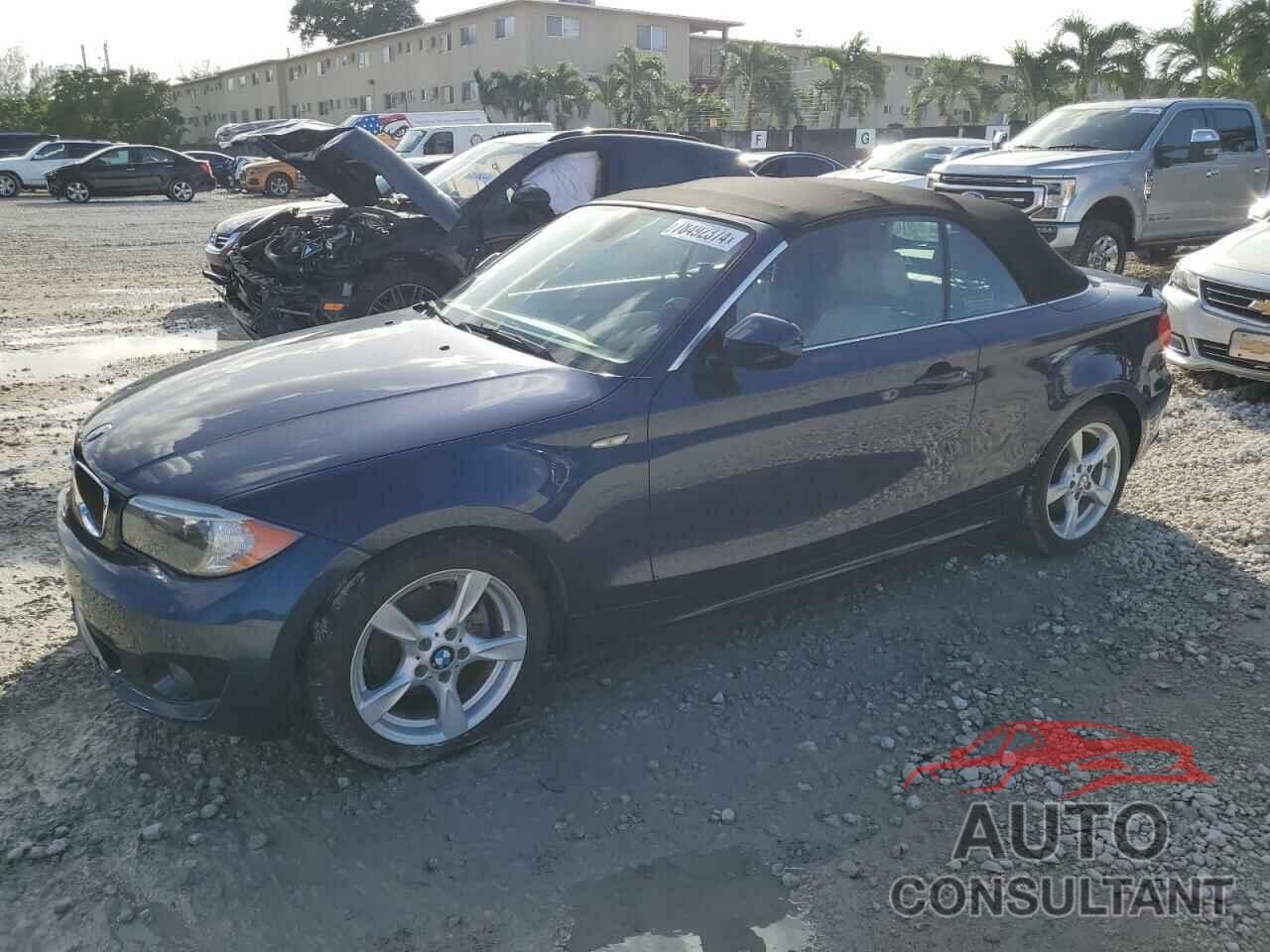 BMW 1 SERIES 2013 - WBAUL7C57DVU10096
