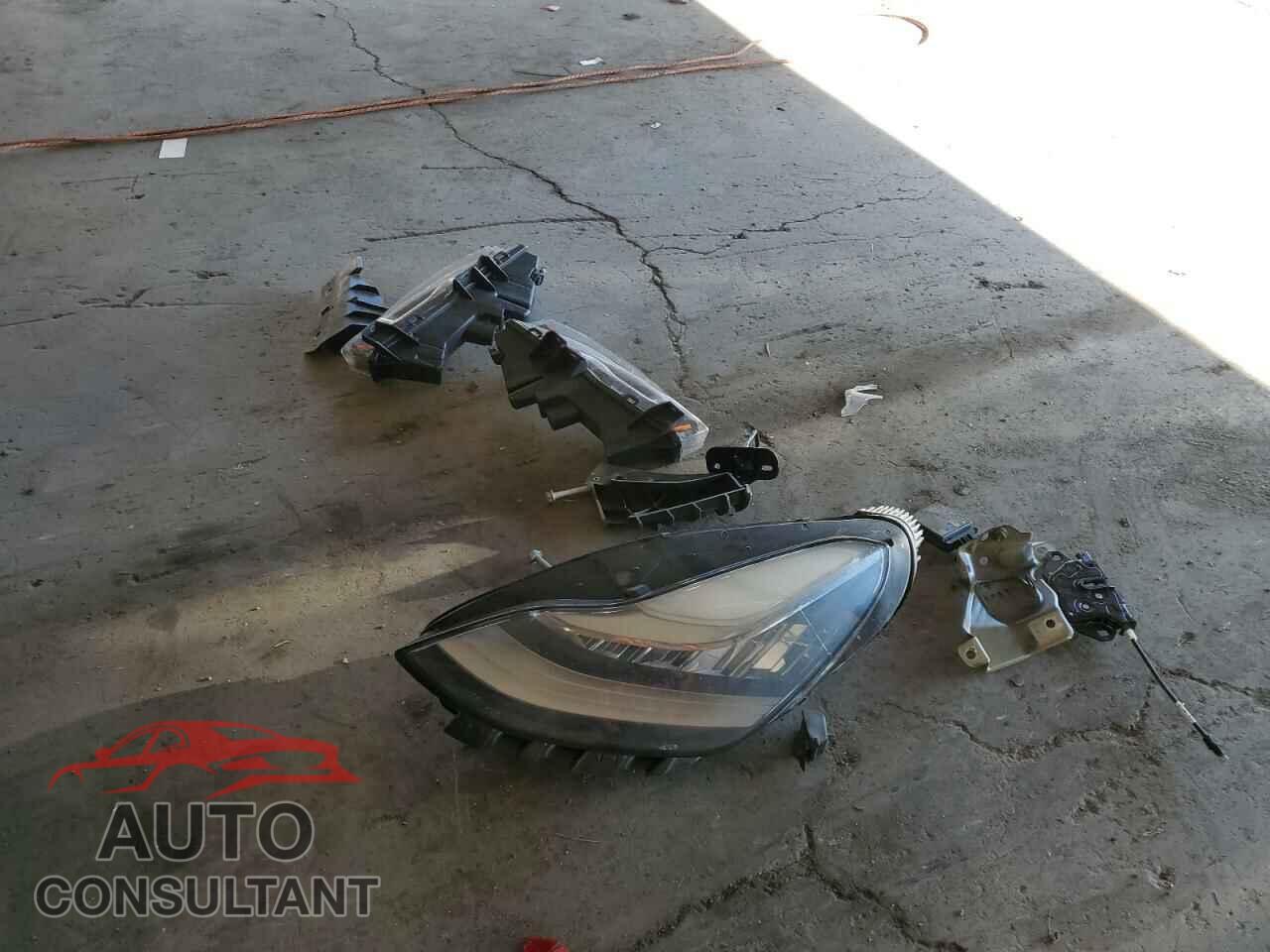 TESLA MODEL 3 2021 - 5YJ3E1EB6MF862774