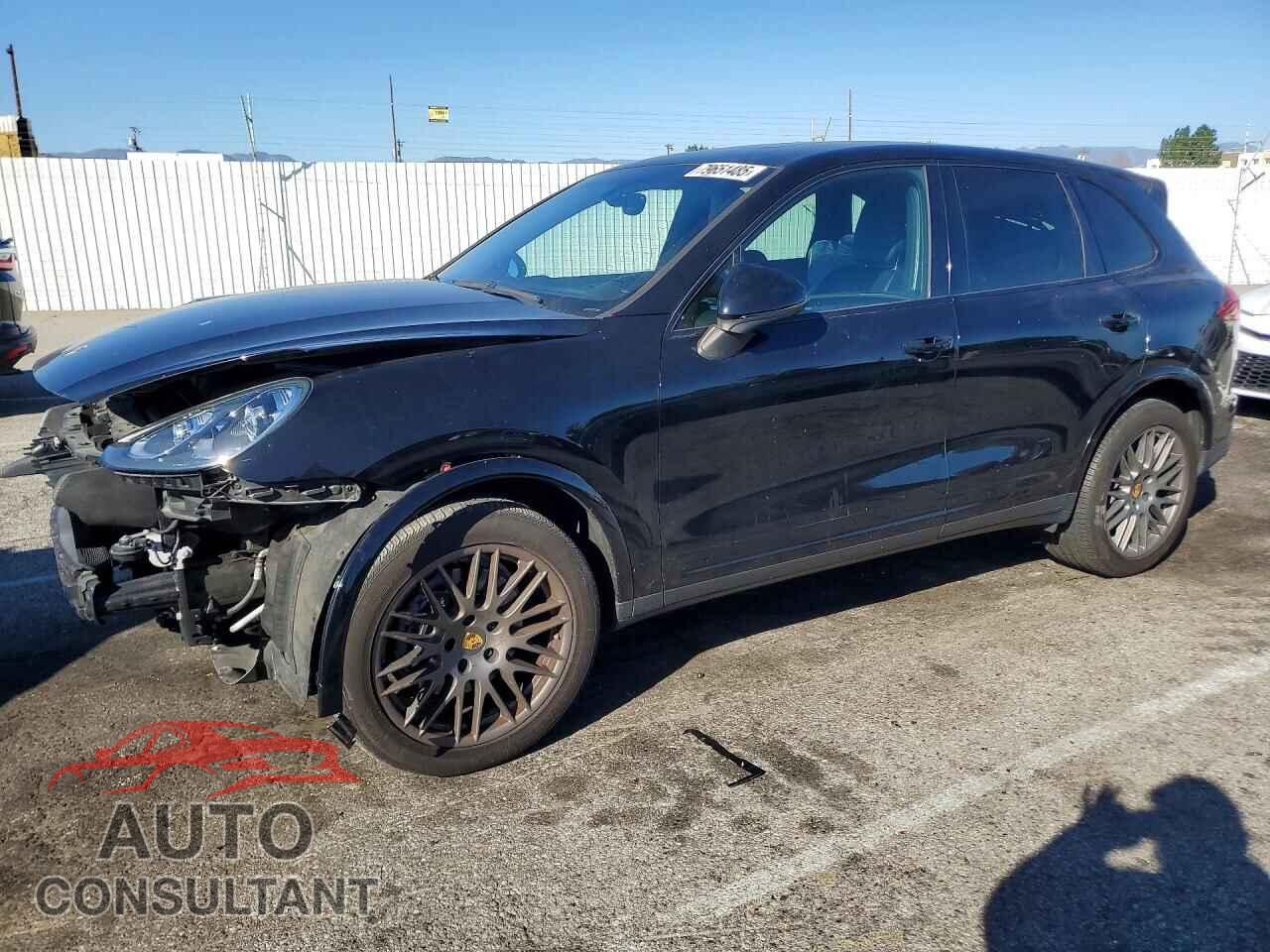 PORSCHE CAYENNE 2017 - WP1AA2A21HKA80985