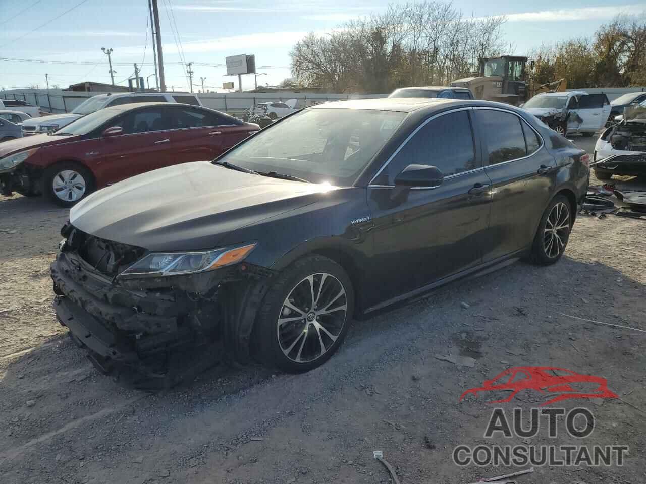 TOYOTA CAMRY 2019 - 4T1B21HK8KU012841