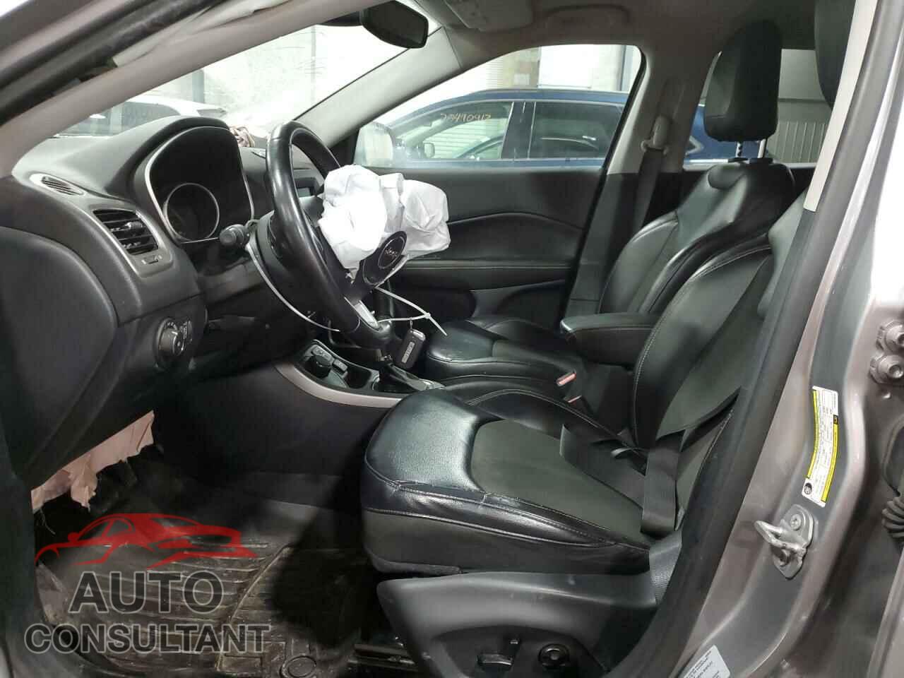 JEEP COMPASS 2017 - 3C4NJDBB0HT597349