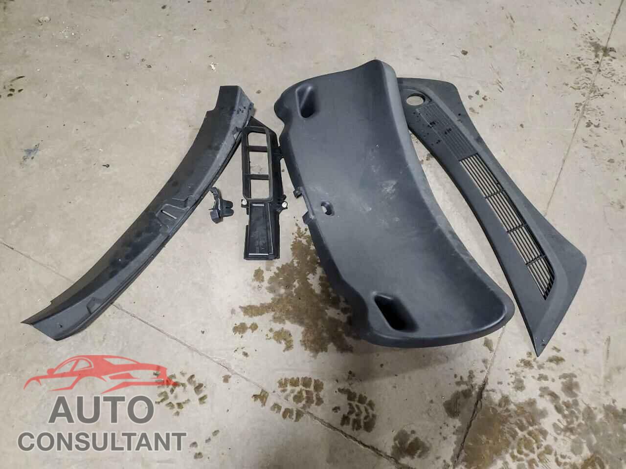 TESLA MODEL 3 2019 - 5YJ3E1EA2KF396166