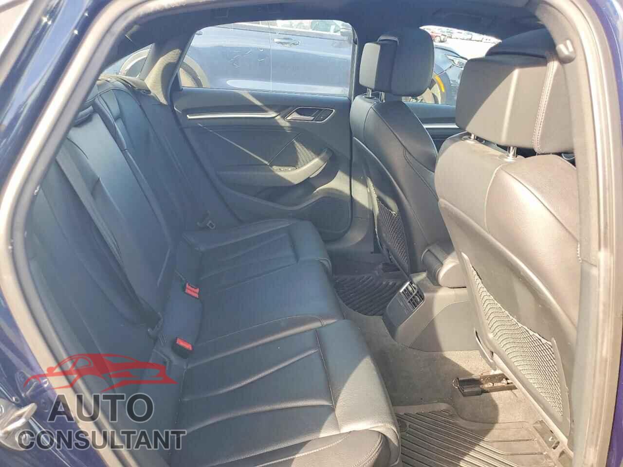 AUDI A3 2017 - WAUGUGFF7H1044507