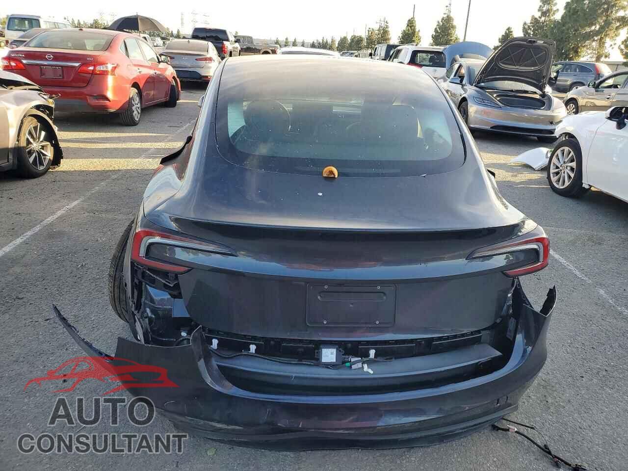 TESLA MODEL 3 2026 - 5YJ3E1EA5TF145367