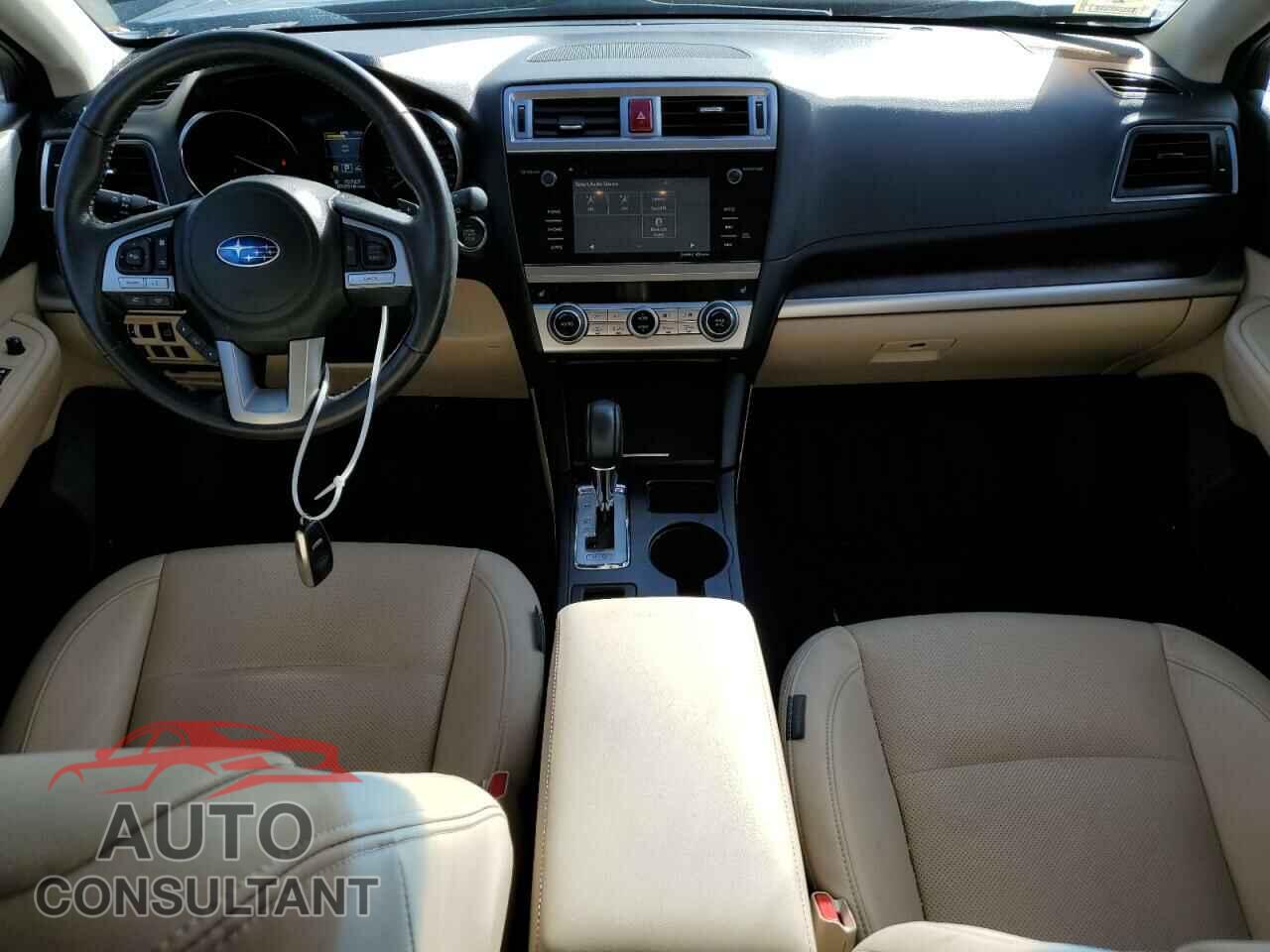 SUBARU OUTBACK 2017 - 4S4BSAKC2H3215840