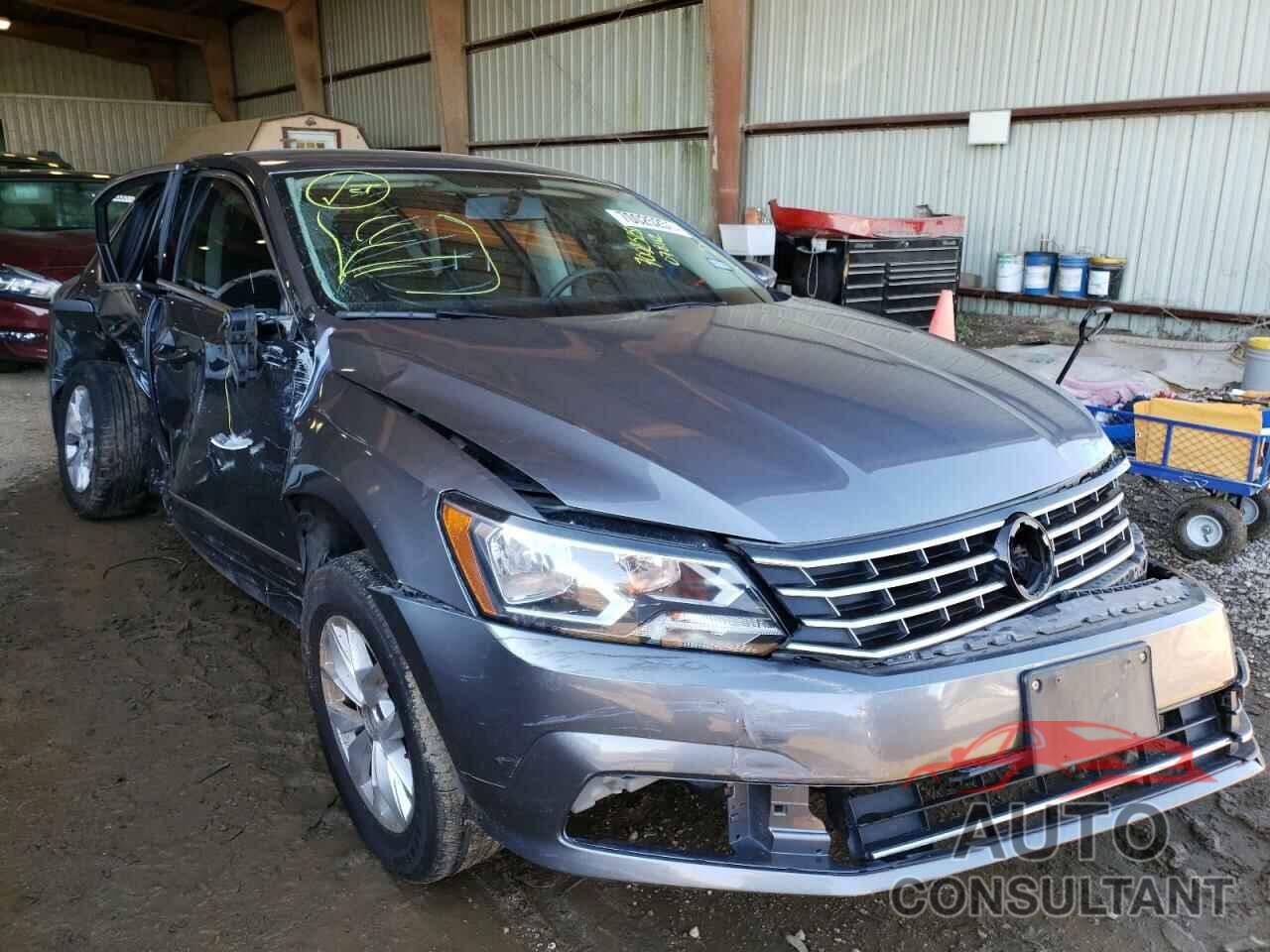 VOLKSWAGEN PASSAT 2017 - 1VWAT7A38HC078112