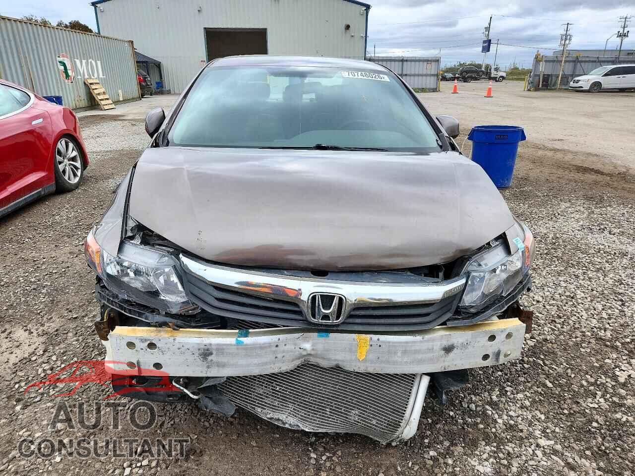 HONDA CIVIC 2012 - 2HGFB2F49CH011848
