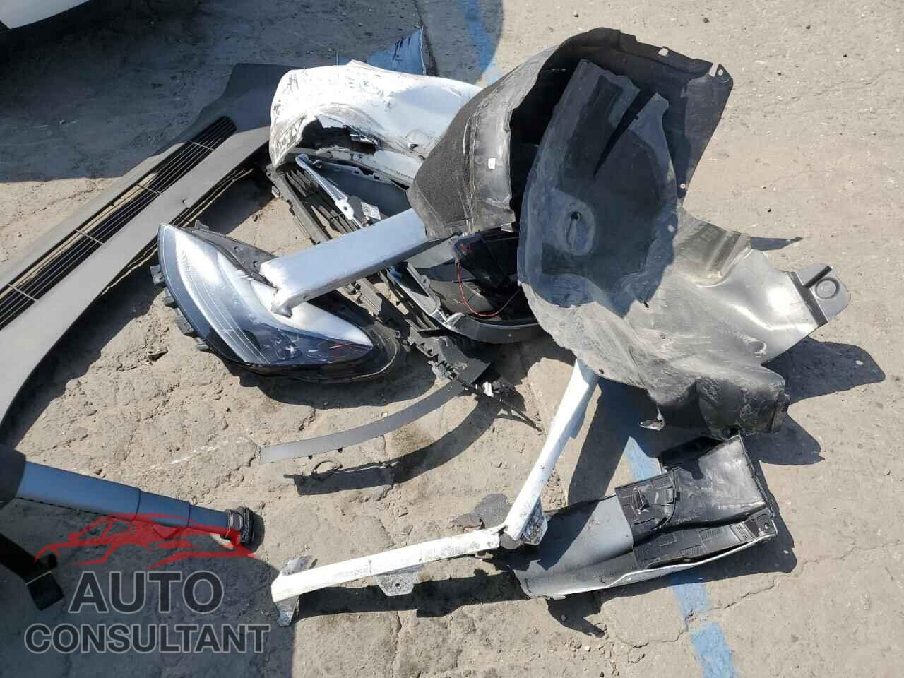 TESLA MODEL Y 2023 - 7SAYGDEF1PF915490