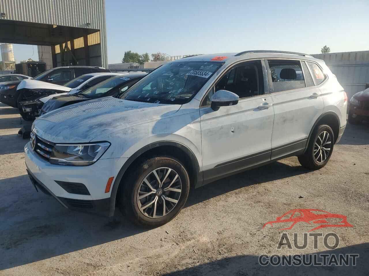 VOLKSWAGEN TIGUAN 2021 - 3VV1B7AX1MM155177