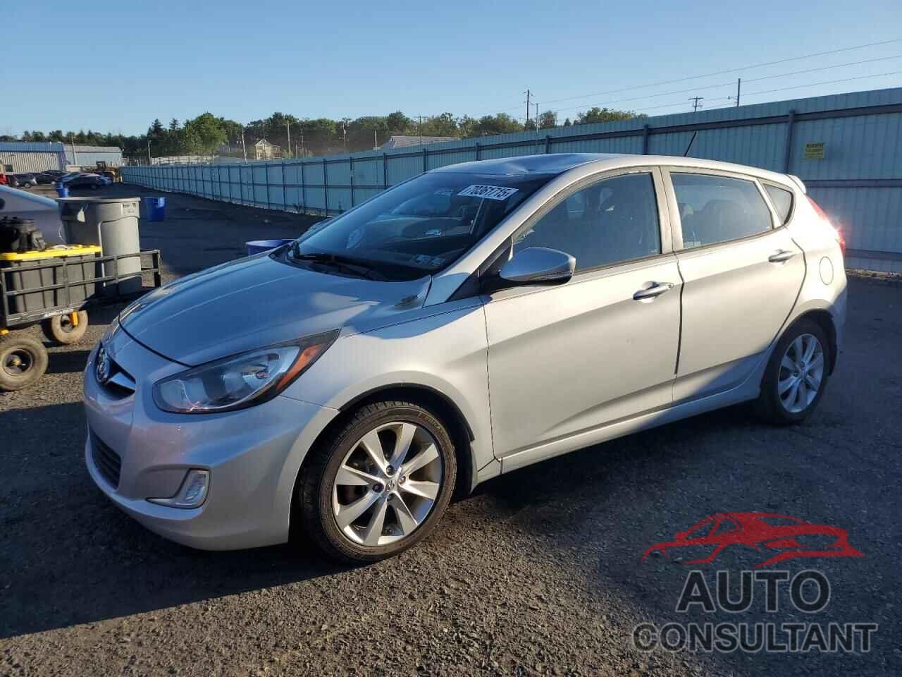HYUNDAI ACCENT 2013 - KMHCU5AE5DU111288