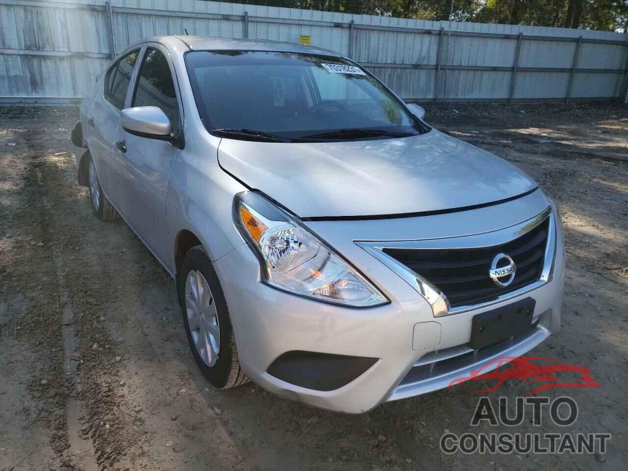 NISSAN VERSA 2017 - 3N1CN7AP4HL827388