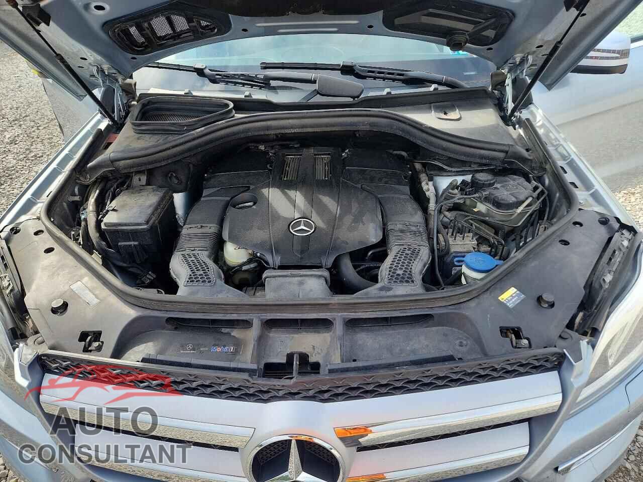MERCEDES-BENZ GL-CLASS 2015 - 4JGDF6EE2FA600556
