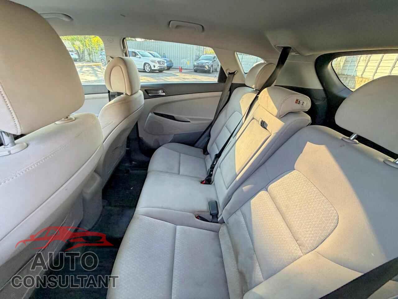 HYUNDAI TUCSON 2016 - KM8J3CA27GU127355