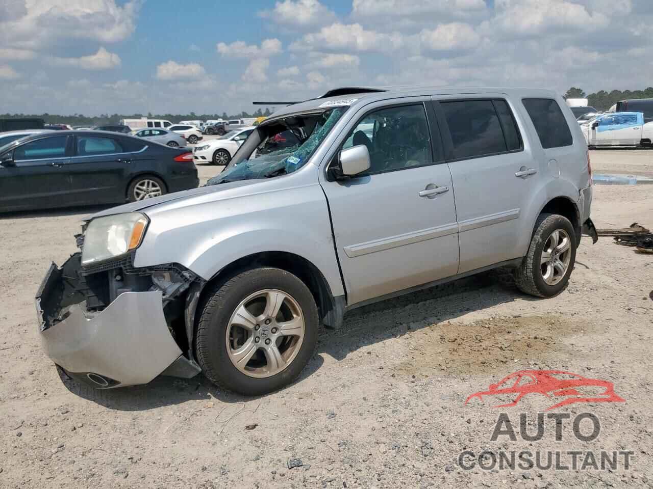 HONDA PILOT 2015 - 5FNYF3H53FB028758