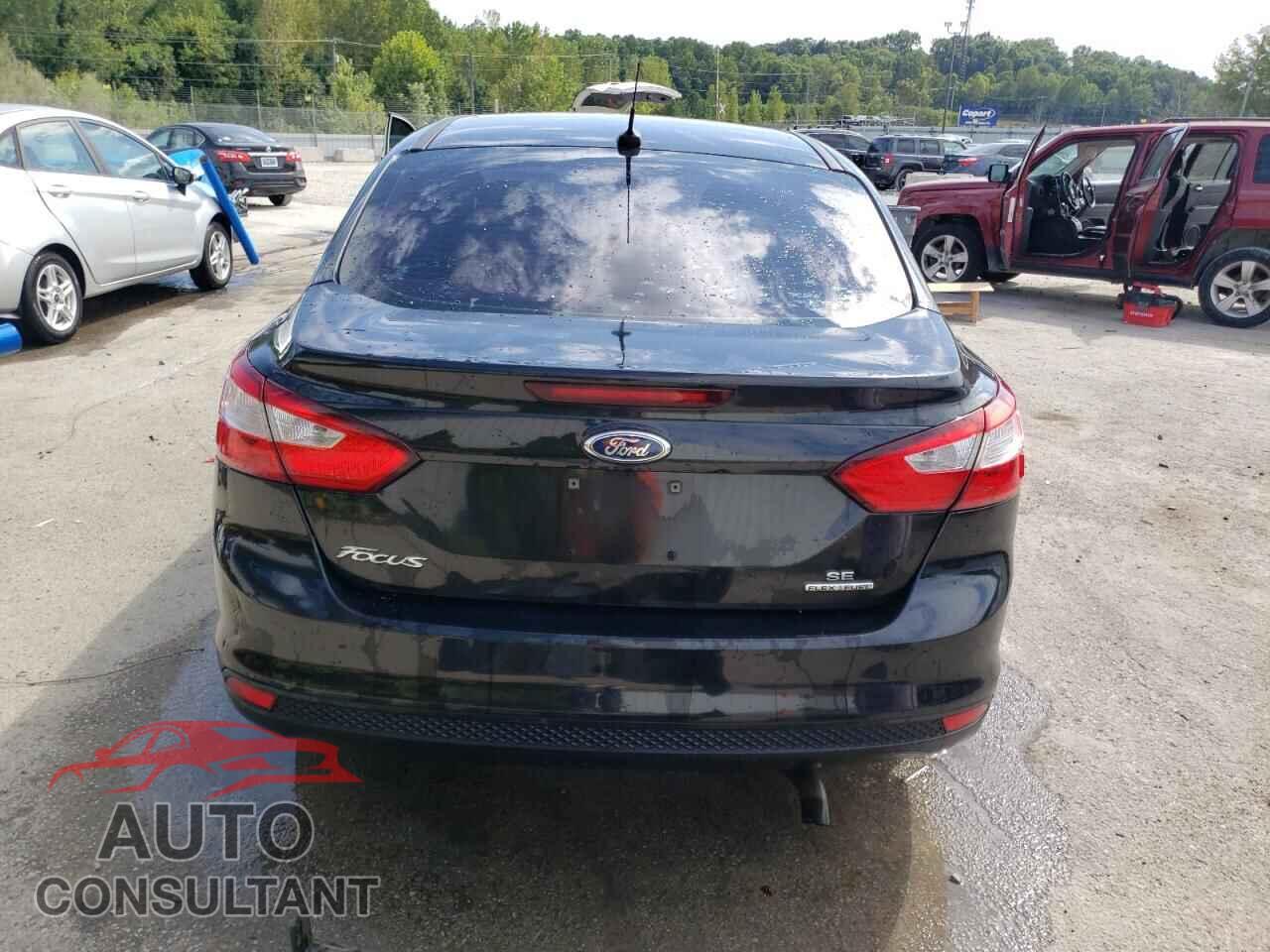 FORD FOCUS 2014 - 1FADP3F28EL450059