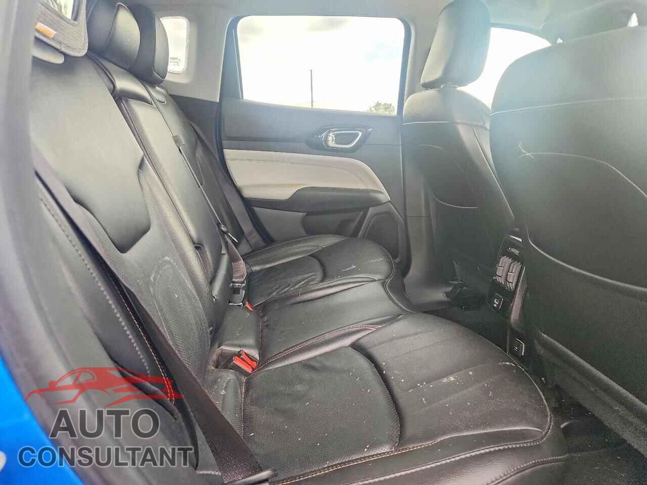JEEP COMPASS 2022 - 3C4NJDCB0NT161742