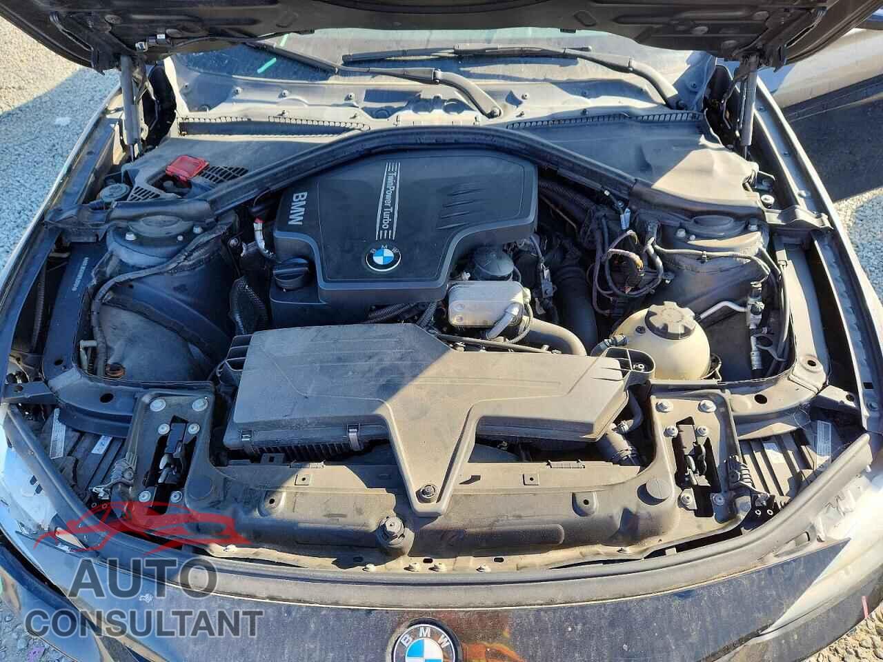 BMW 3 SERIES 2013 - WBA3B3C55DF530724