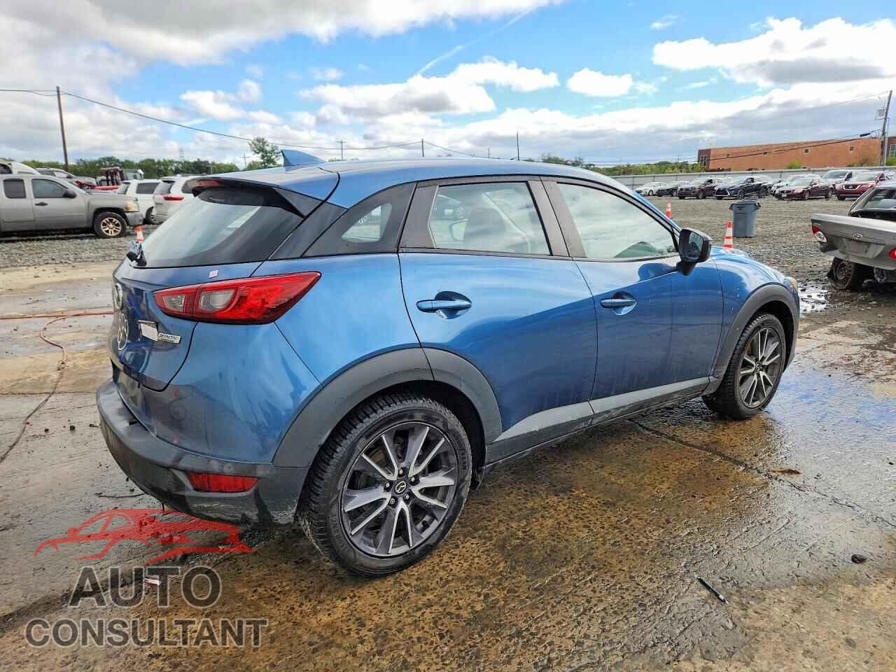 MAZDA CX-3 2018 - JM1DKFC76J0323316