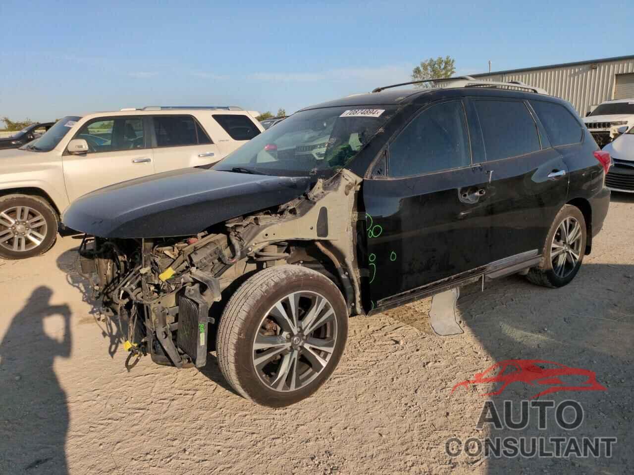 NISSAN PATHFINDER 2018 - 5N1DR2MM4JC635363