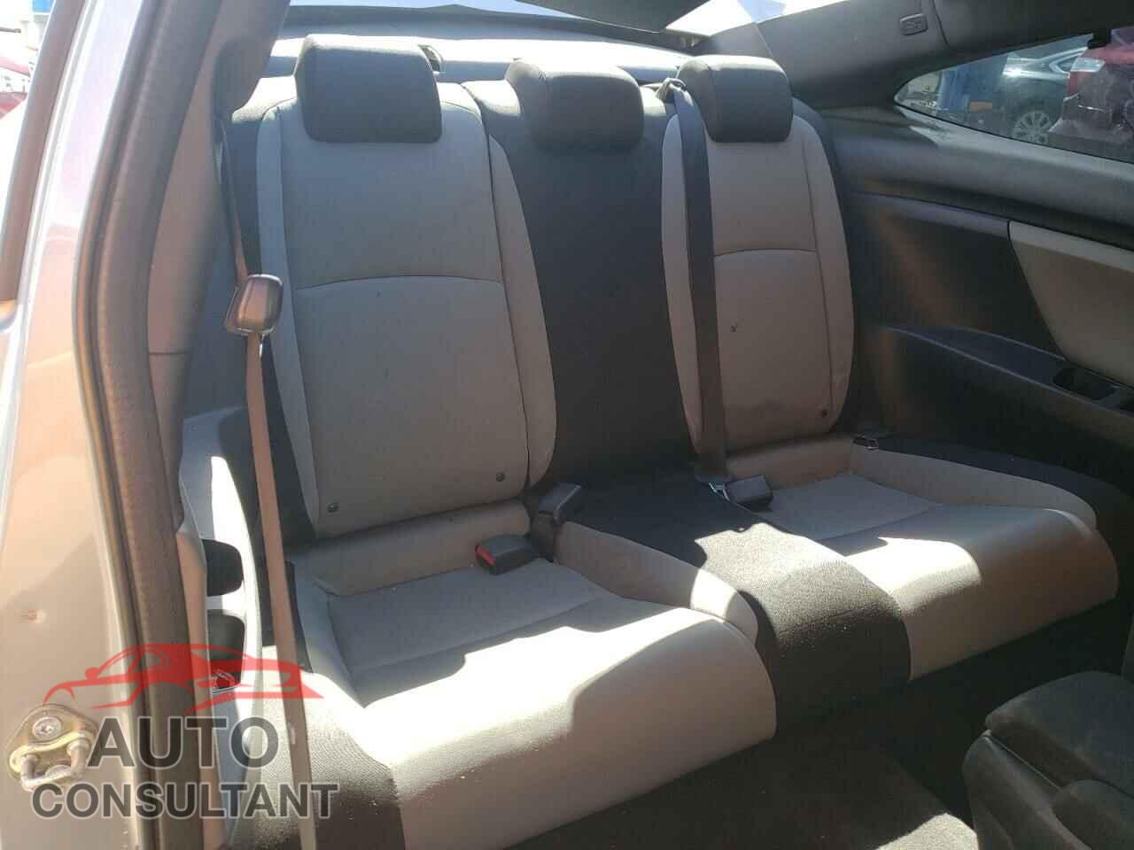 HONDA CIVIC 2016 - 2HGFC4B50GH308357