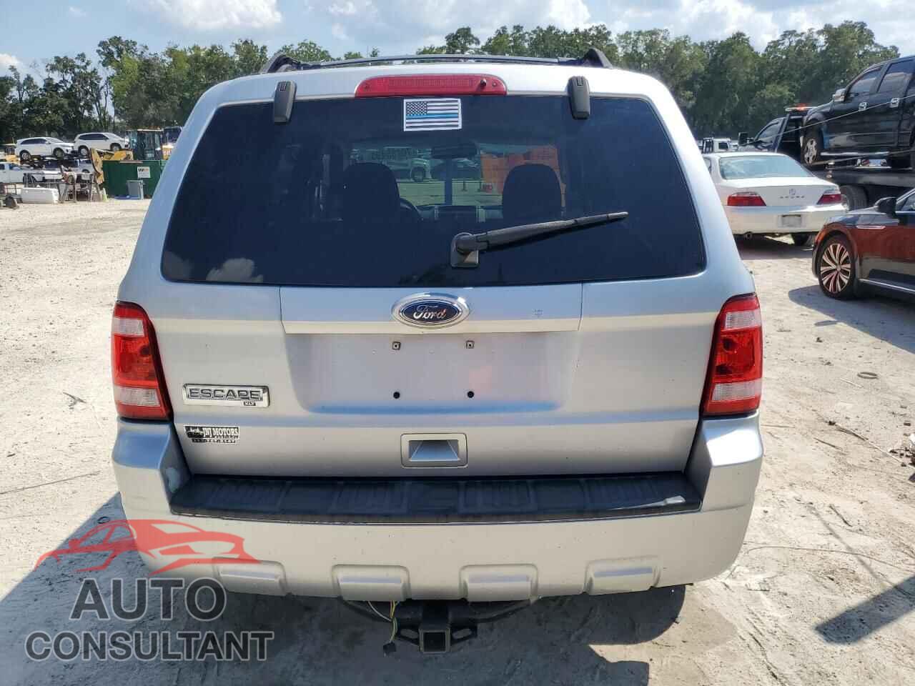 FORD ESCAPE 2010 - 1FMCU0D72AKA69895