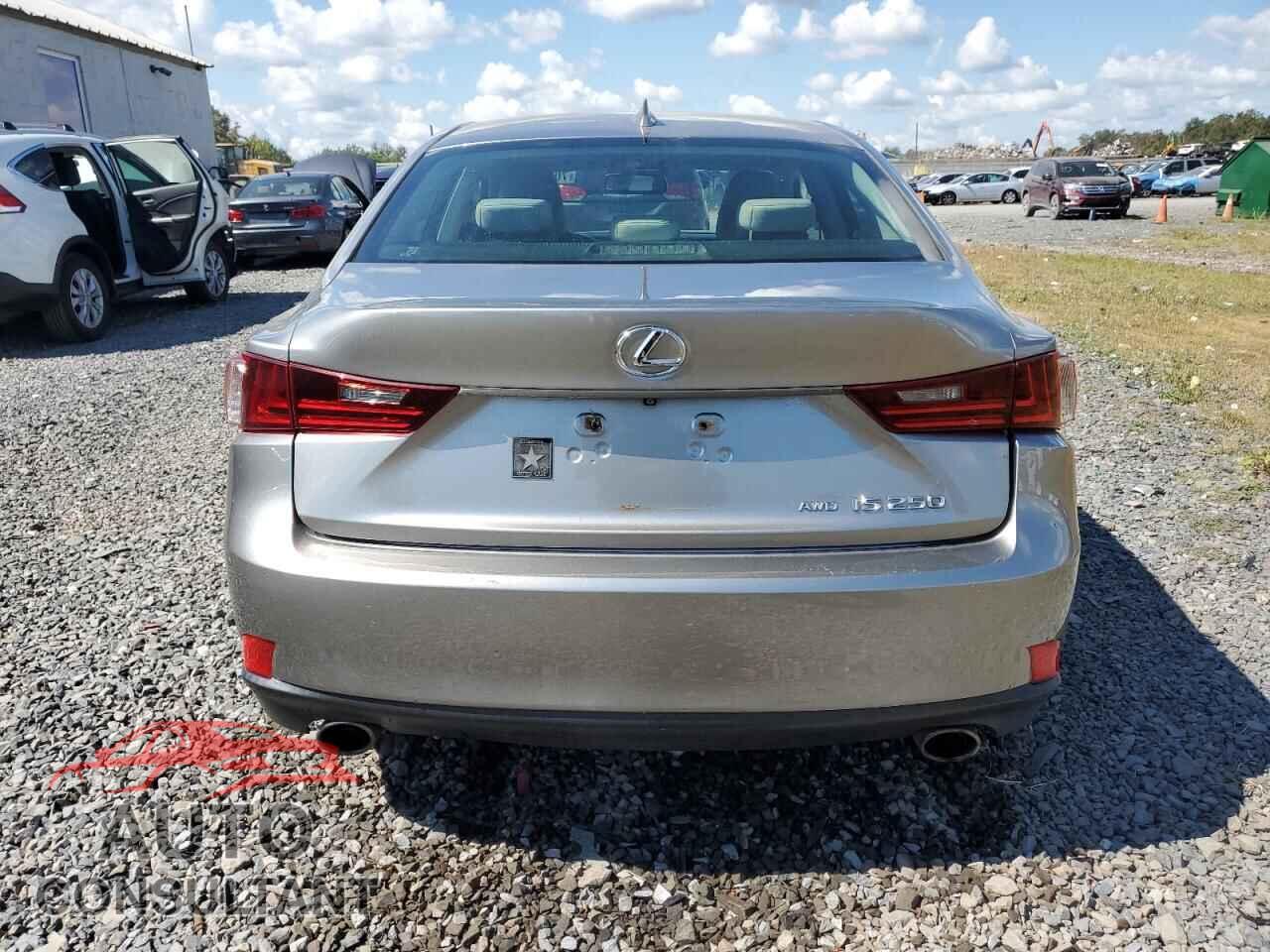 LEXUS IS 2014 - JTHCF1D27E5004049
