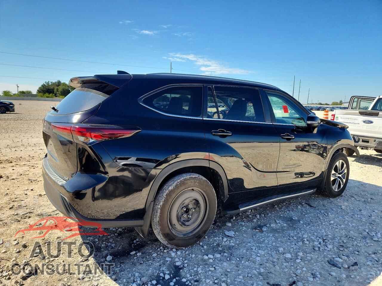 TOYOTA HIGHLANDER 2024 - 5TDKDRAH6RS051678