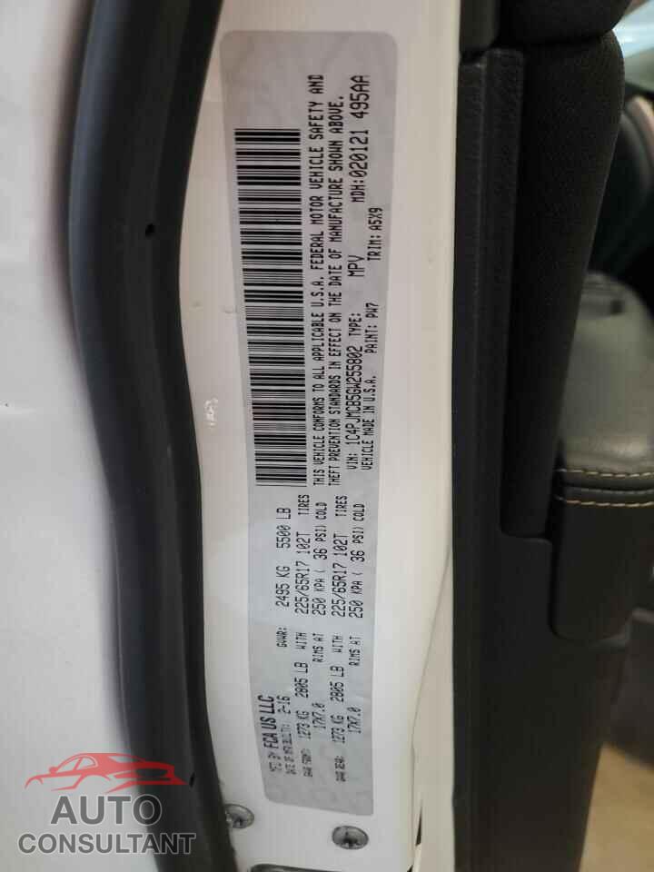 JEEP GRAND CHER 2016 - 1C4PJMCB5GW255802
