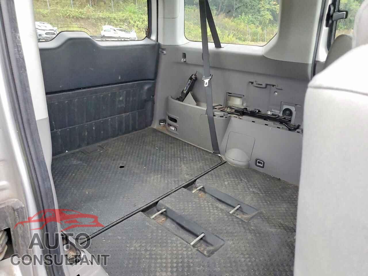 HONDA ELEMENT 2011 - 5J6YH1H78BL002108