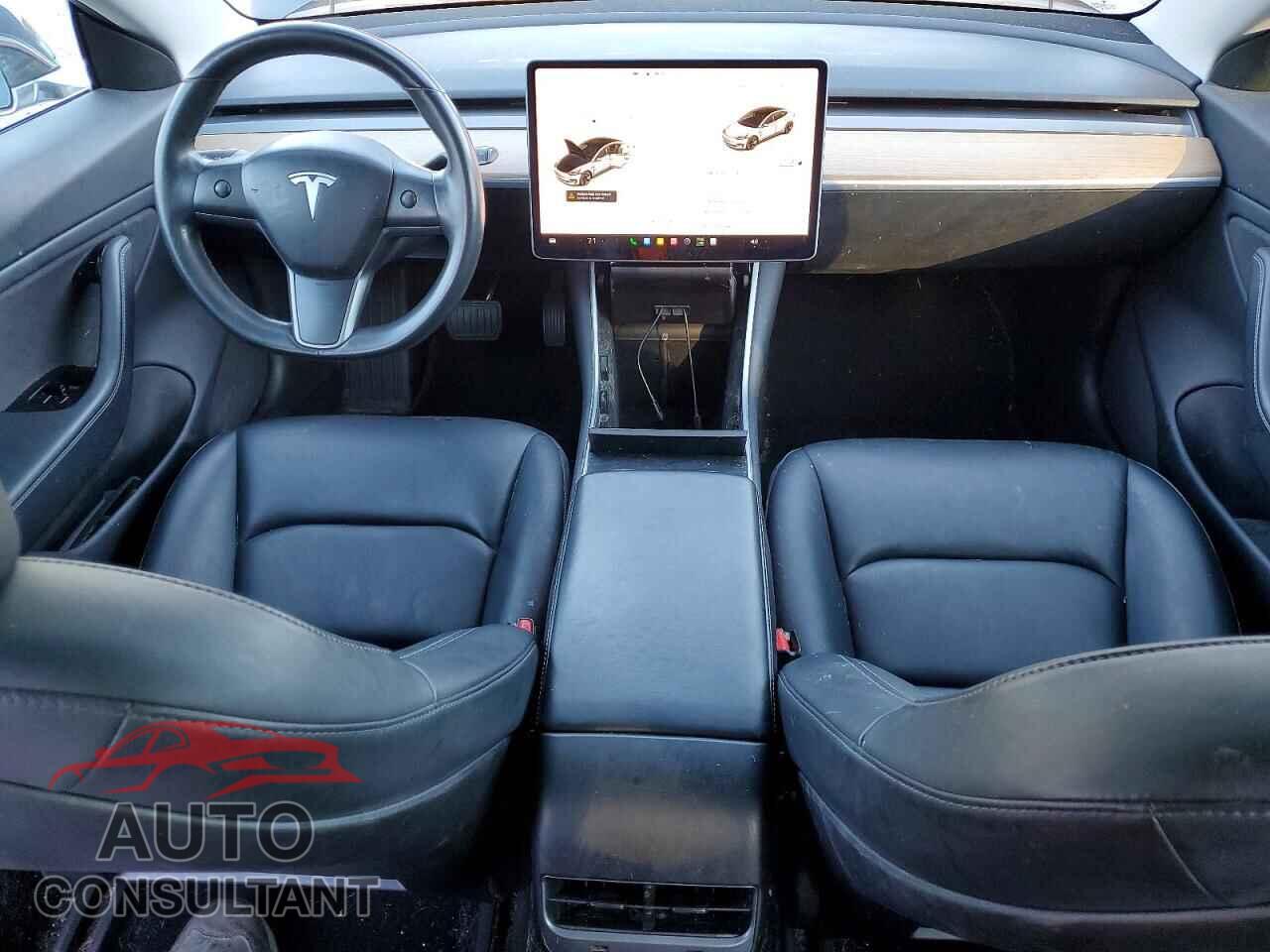 TESLA MODEL 3 2018 - 5YJ3E1EB0JF129180