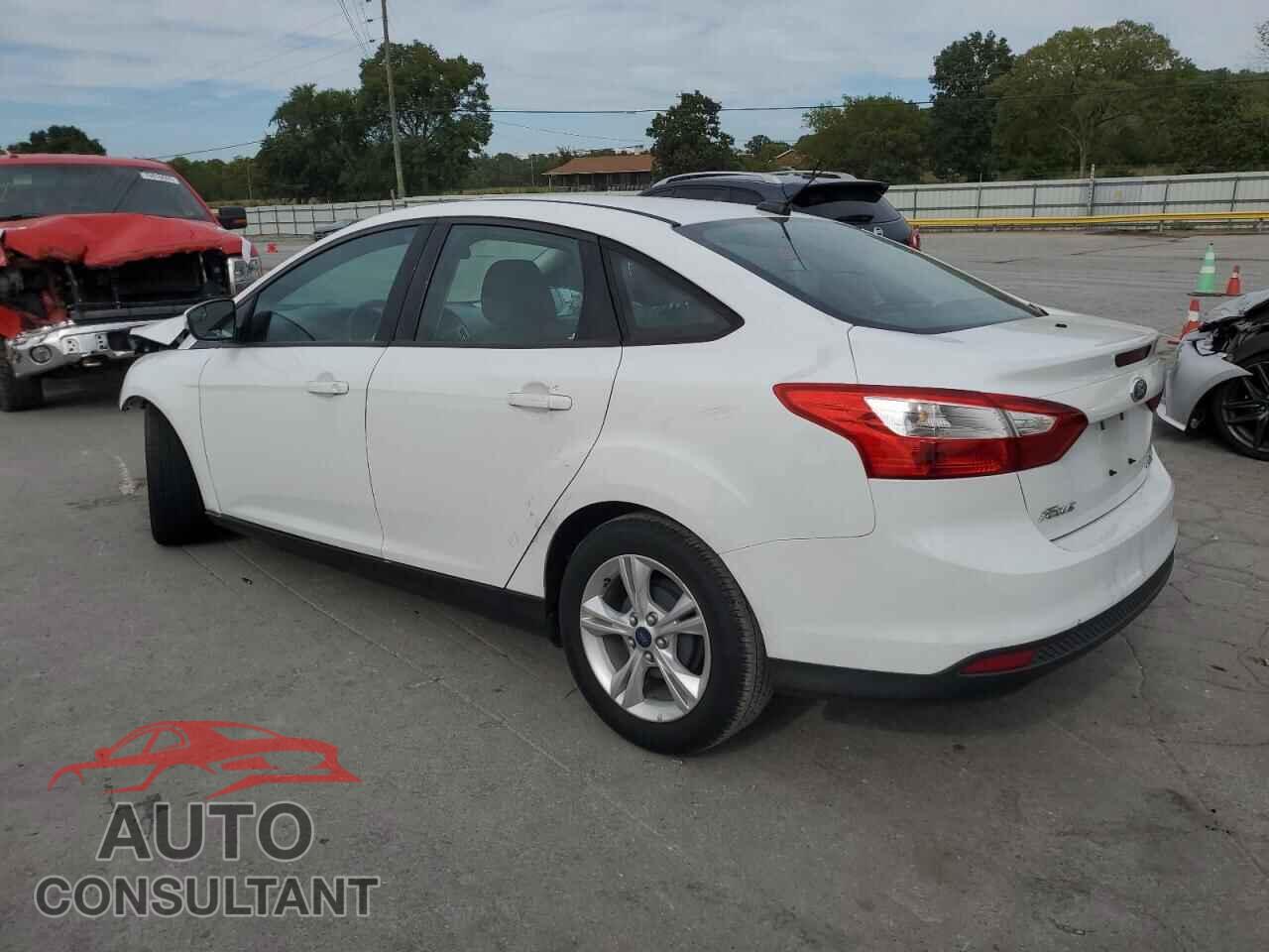 FORD FOCUS 2014 - 1FADP3F28EL272475