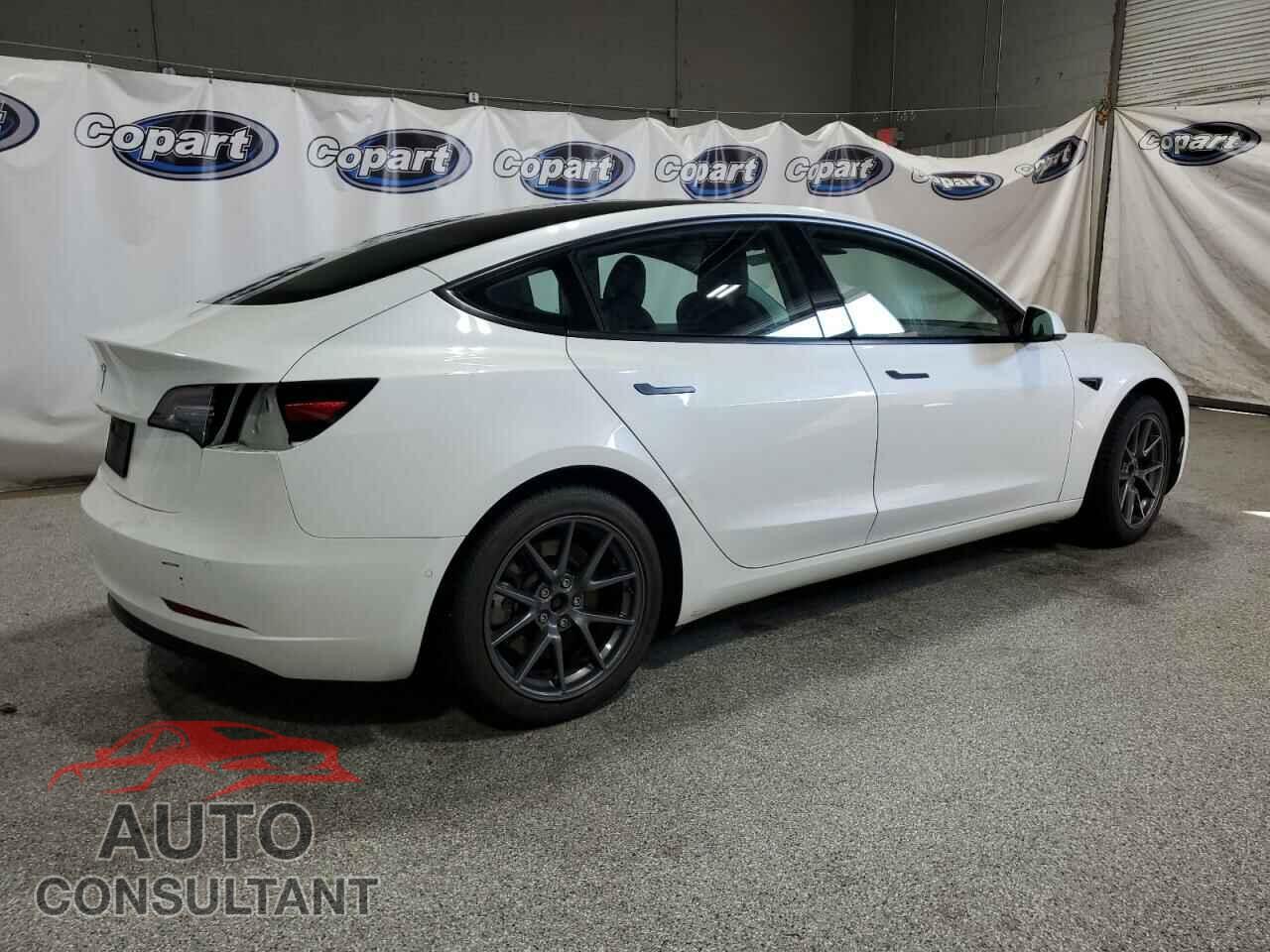 TESLA MODEL 3 2022 - 5YJ3E1EA3NF372205