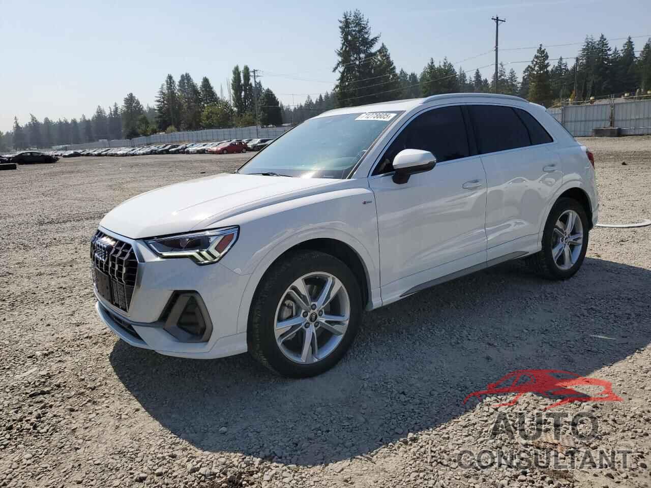 AUDI Q3 2021 - WA1EECF32M1064951