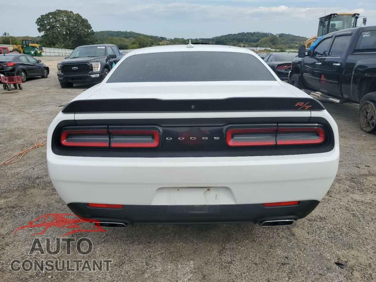 DODGE CHALLENGER 2018 - 2C3CDZBT0JH332390
