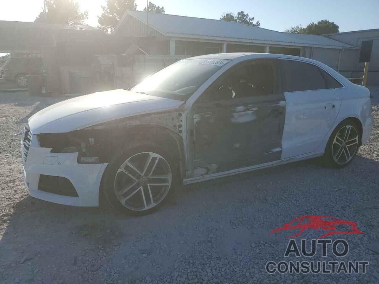 AUDI A3 2018 - WAUJ8GFF3J1020690