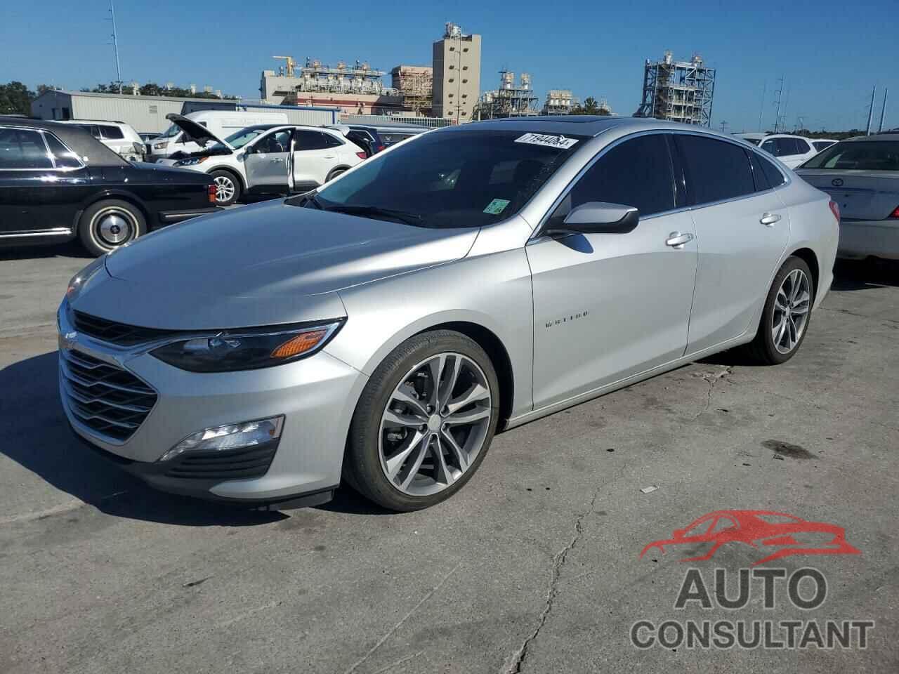 CHEVROLET MALIBU 2021 - 1G1ZD5ST6MF069111