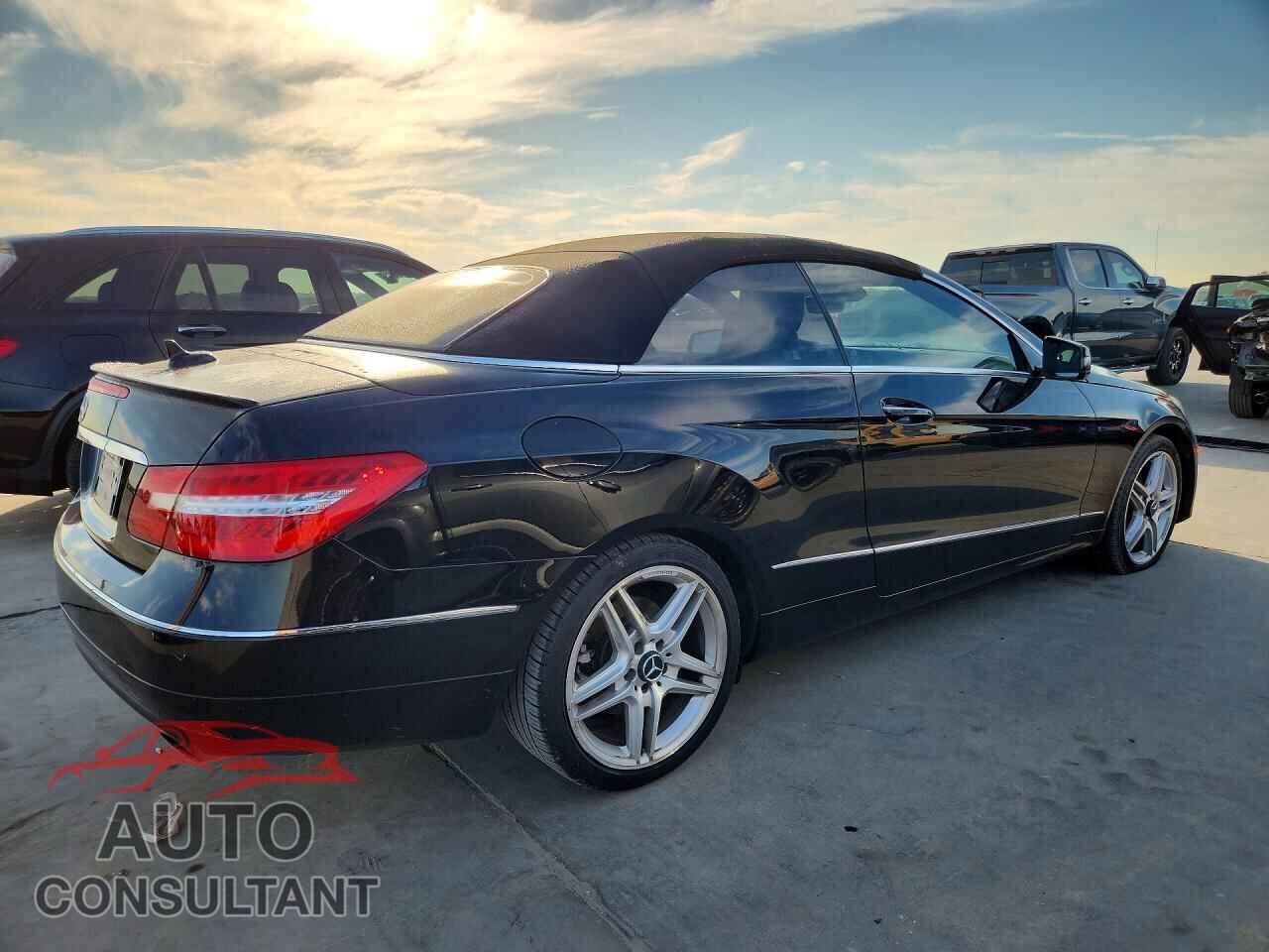MERCEDES-BENZ E-CLASS 2011 - WDDKK5GF1BF050244