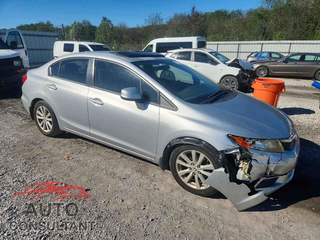 HONDA CIVIC 2012 - 2HGFB2F99CH541460