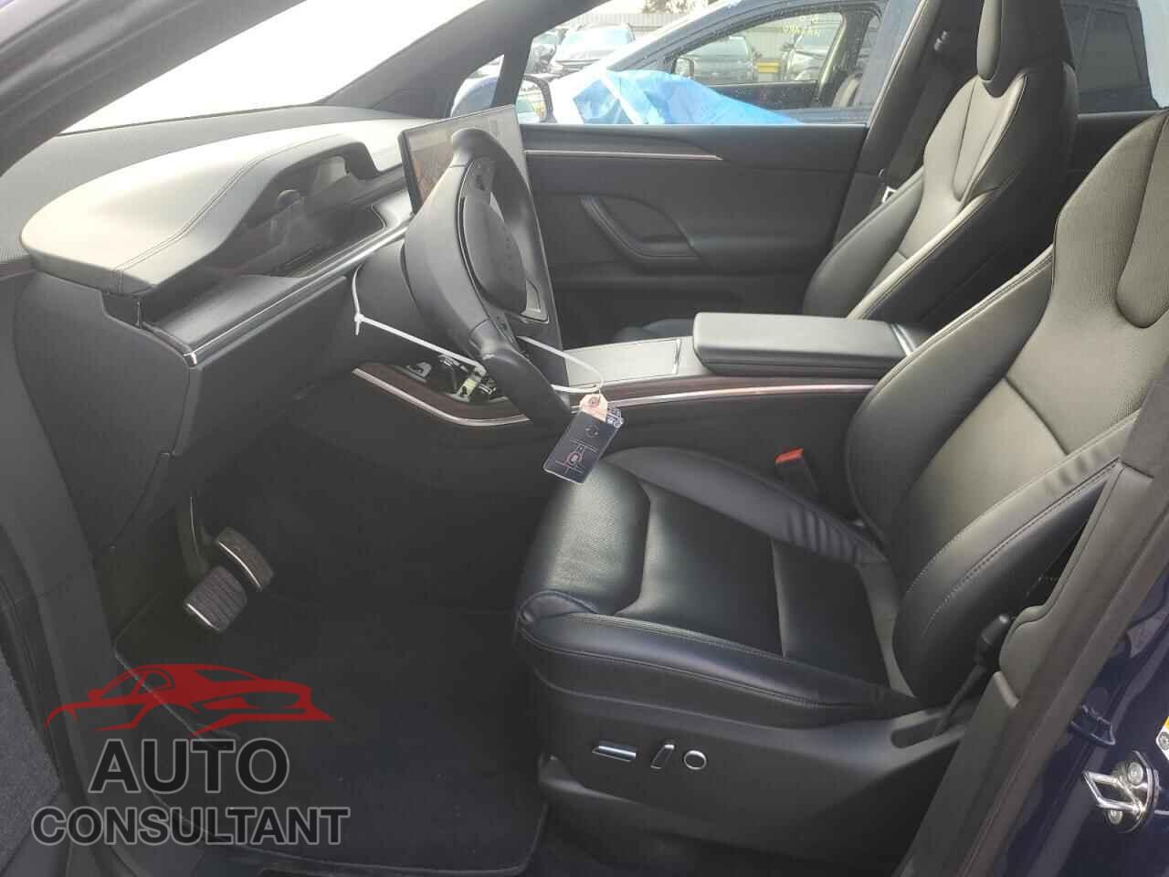 TESLA MODEL X 2022 - 7SAXCBE55NF364271